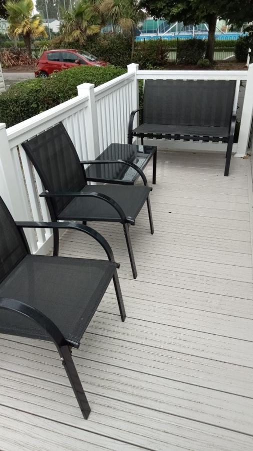 New 2 Bed Holiday Home With Decking In Rockley Park Dorset Near The Sea Lytchett Minster ภายนอก รูปภาพ